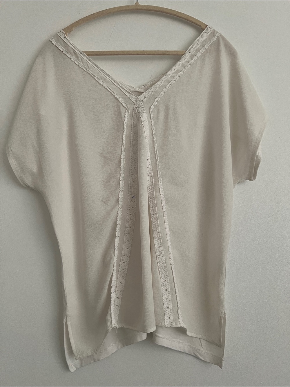 Women's Cream Lace-Trim V-Neck Tunic Top